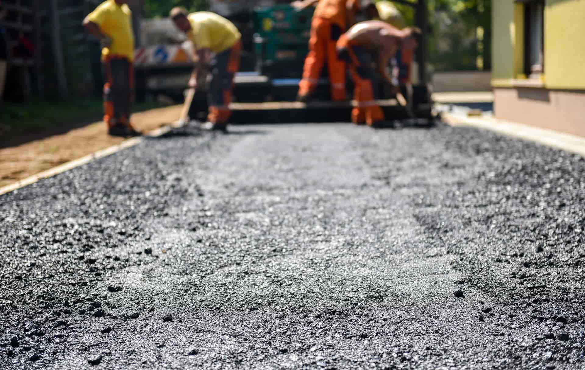 Tarmac & Road Surfacing Experts